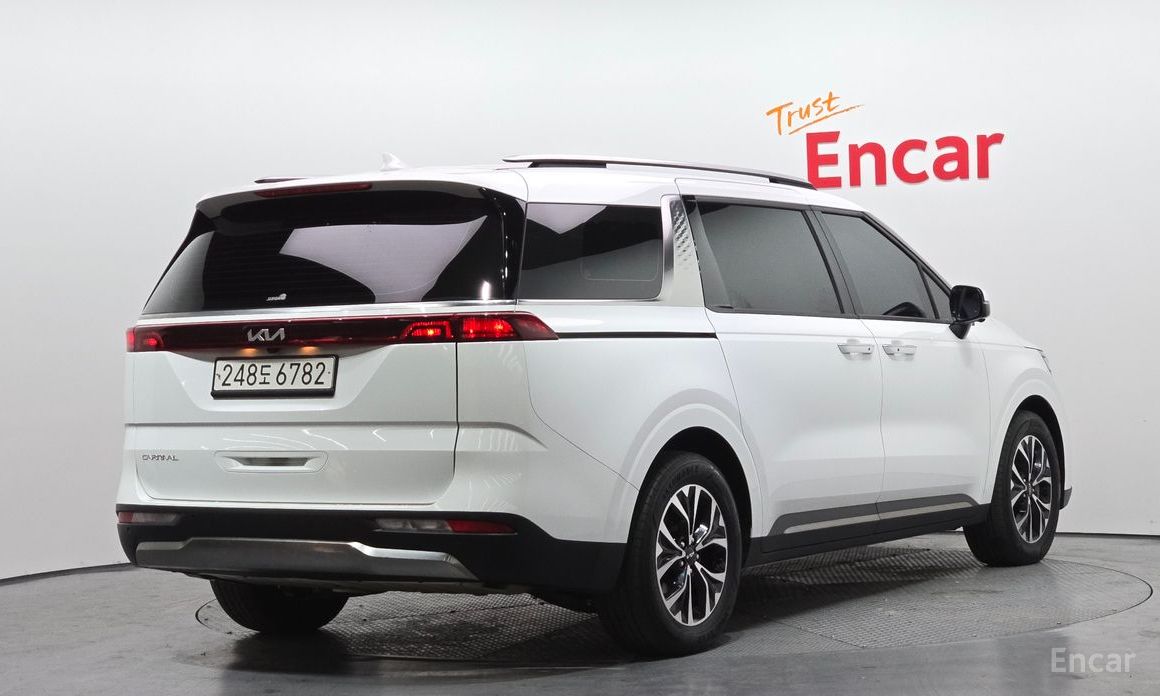  Kia Canival