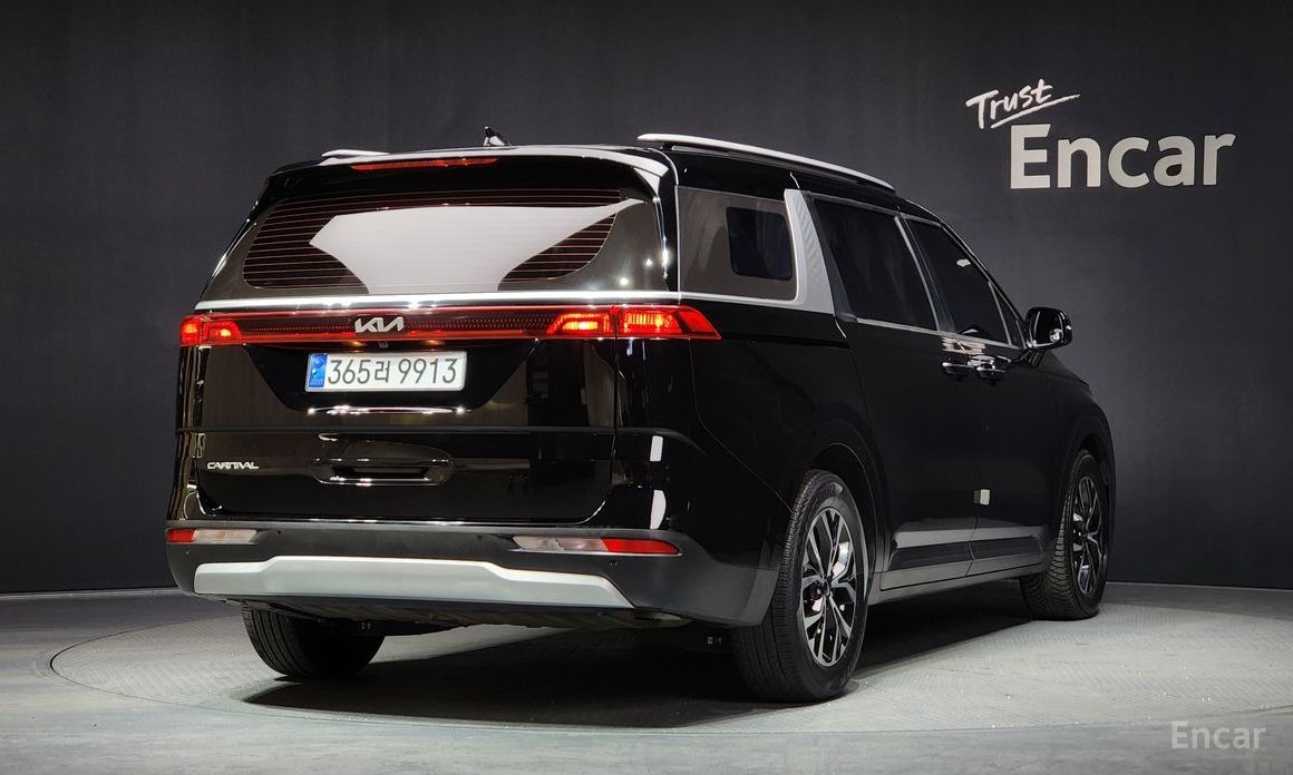  Kia Canival