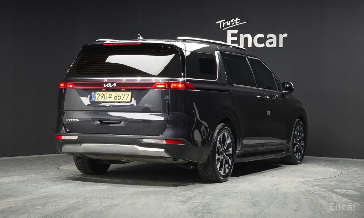  Kia Canival