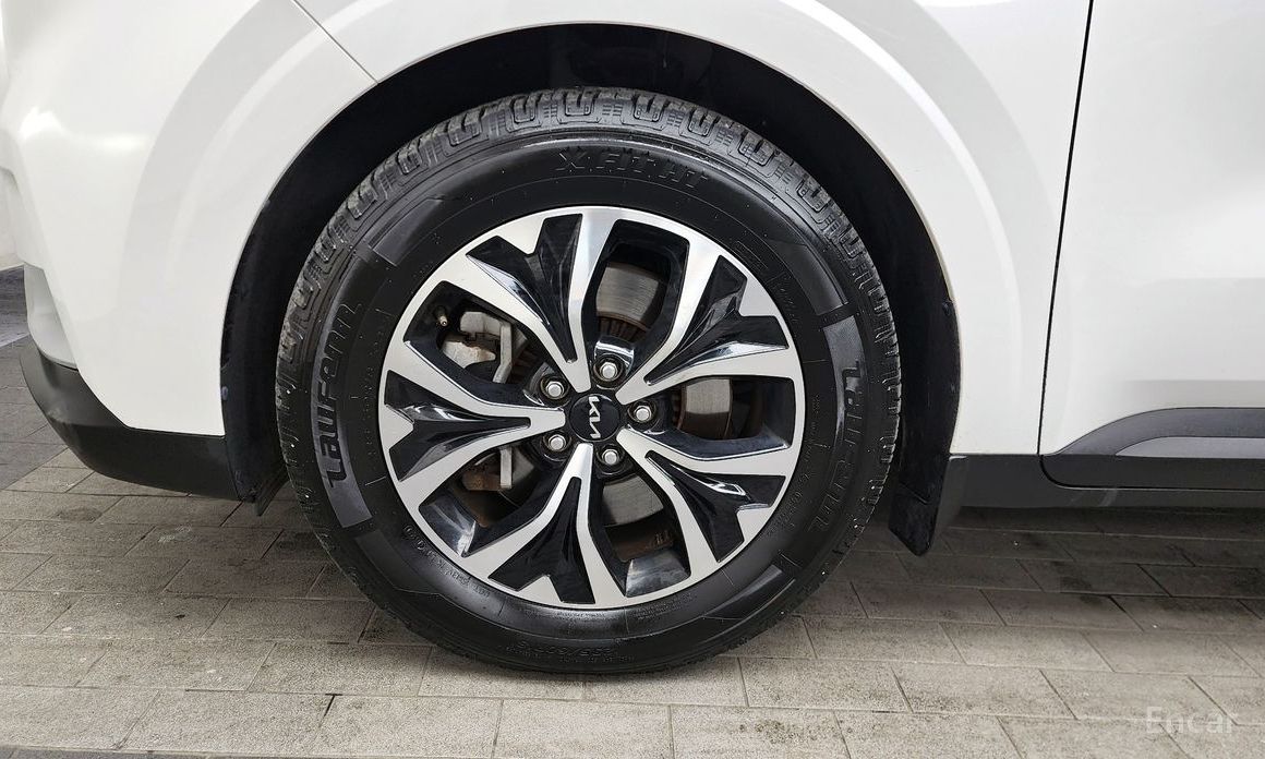  Kia Canival