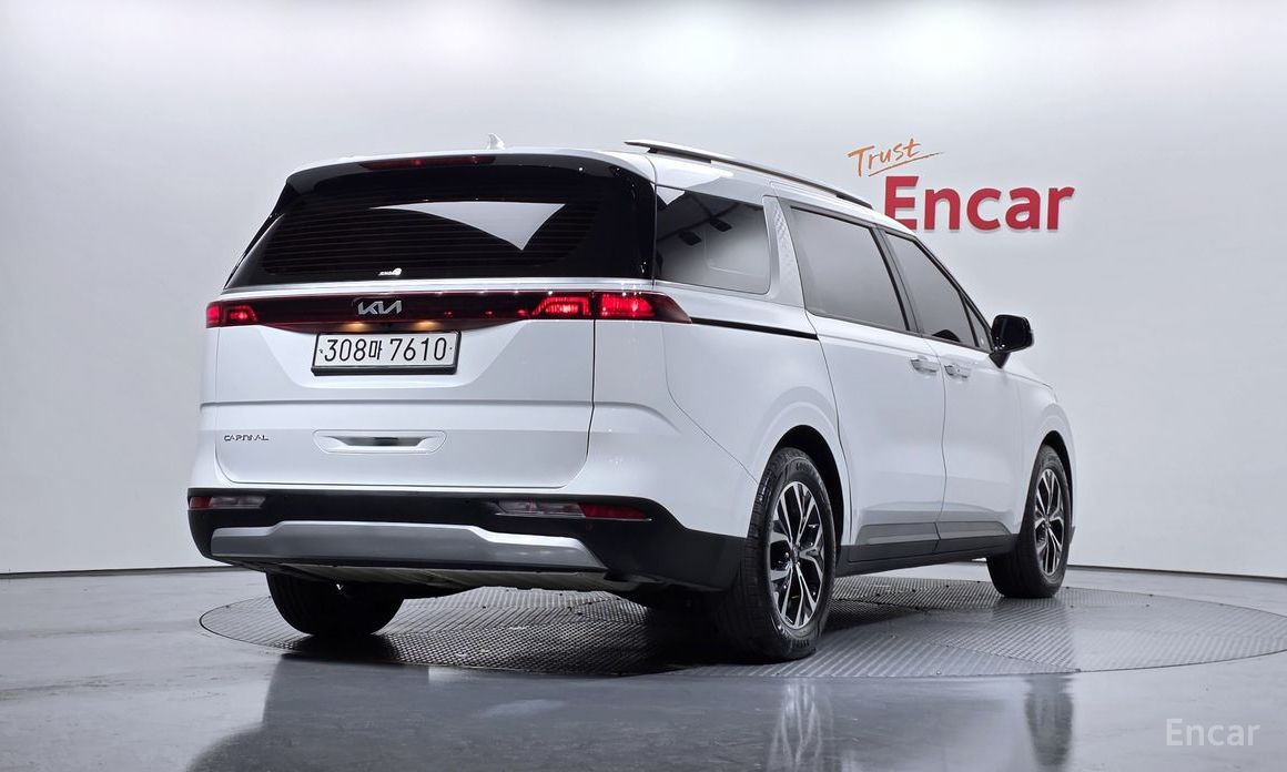  Kia Canival