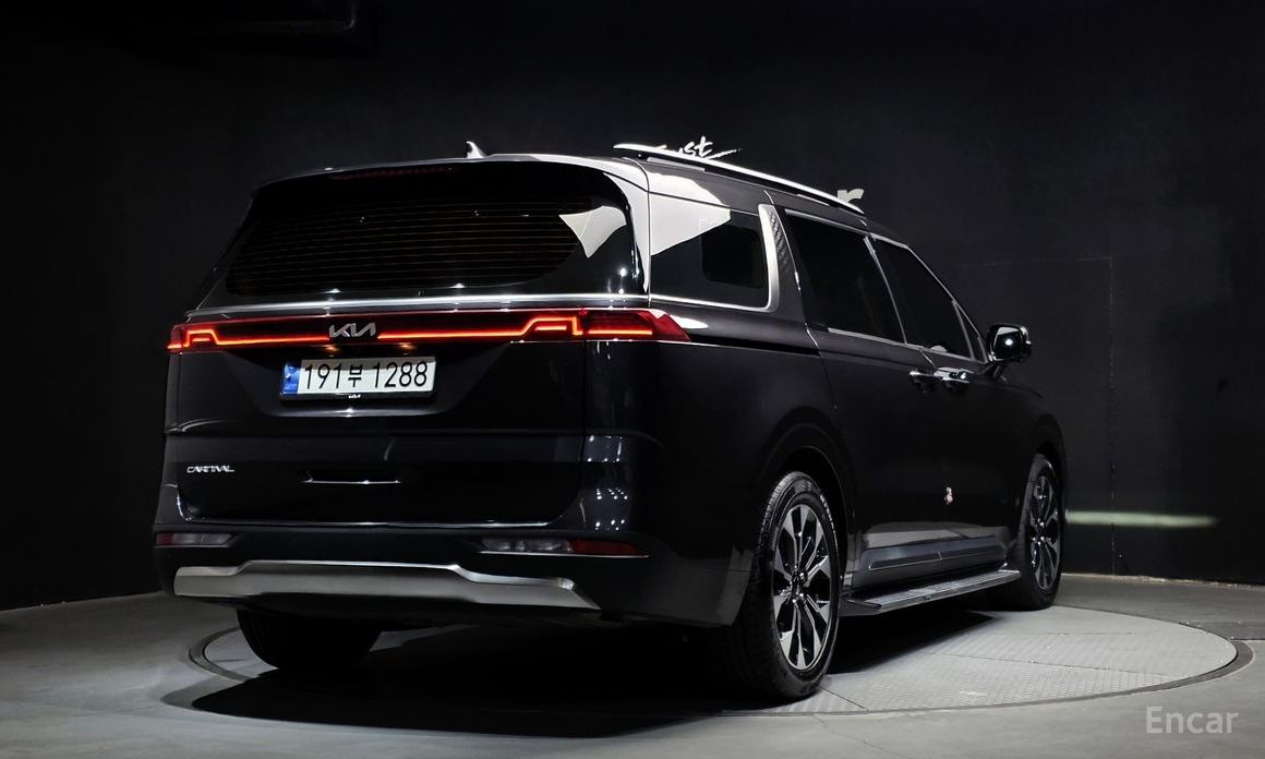  Kia Canival