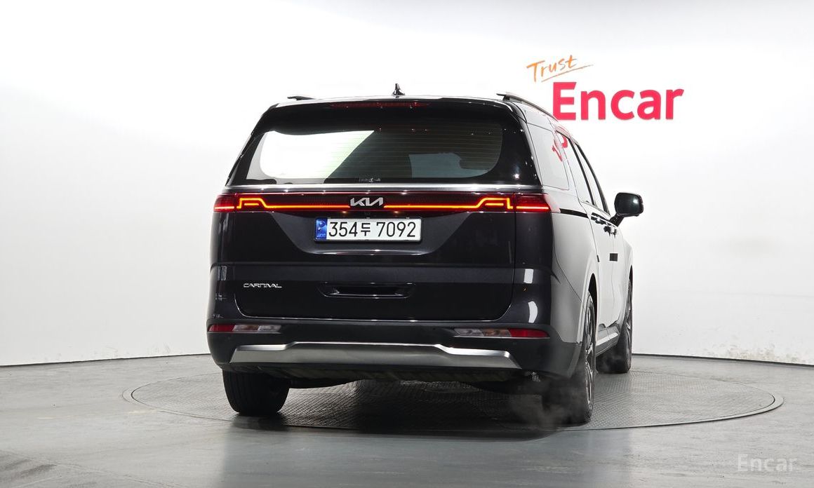  Kia Canival