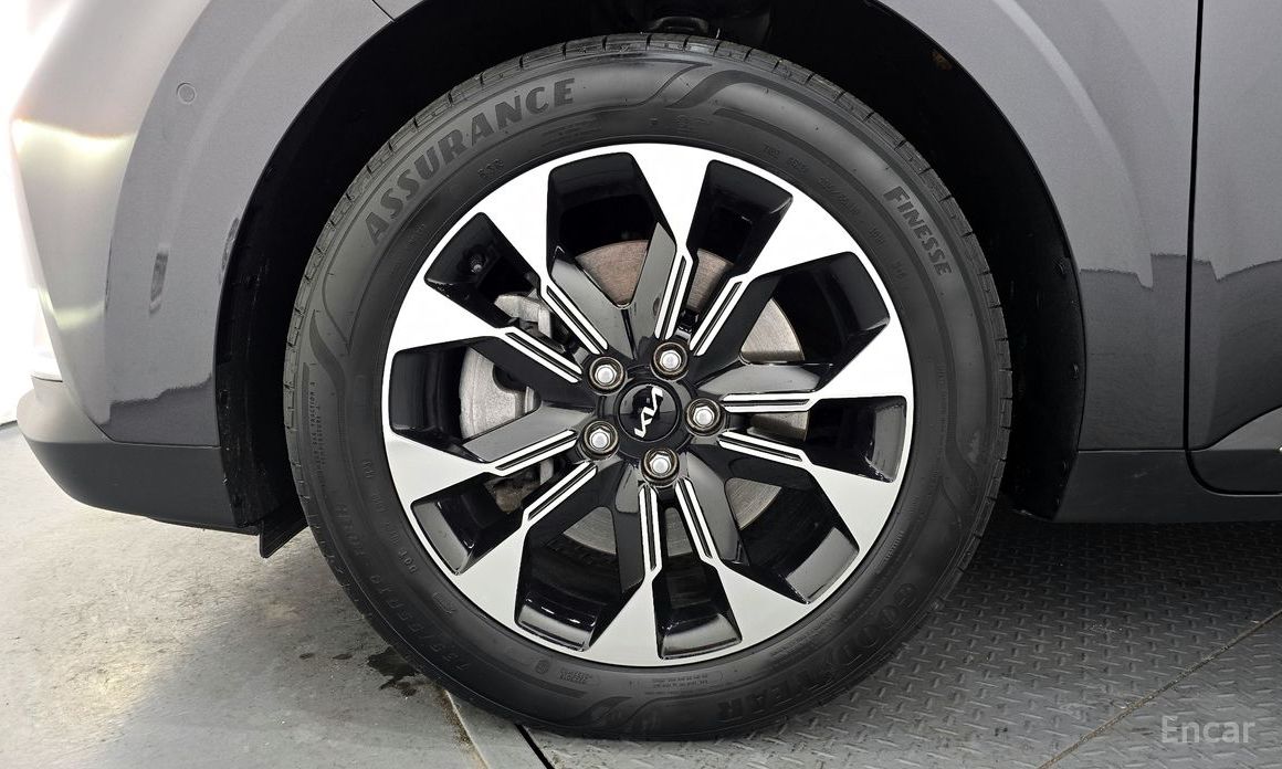  Kia Canival