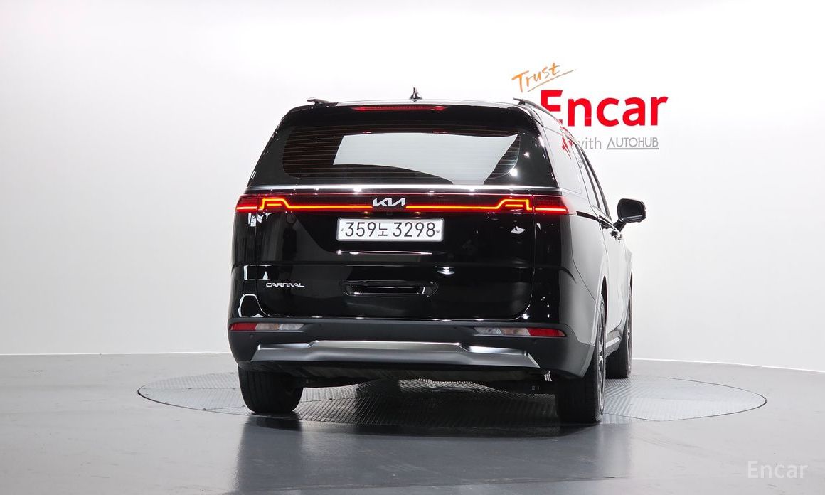  Kia Canival