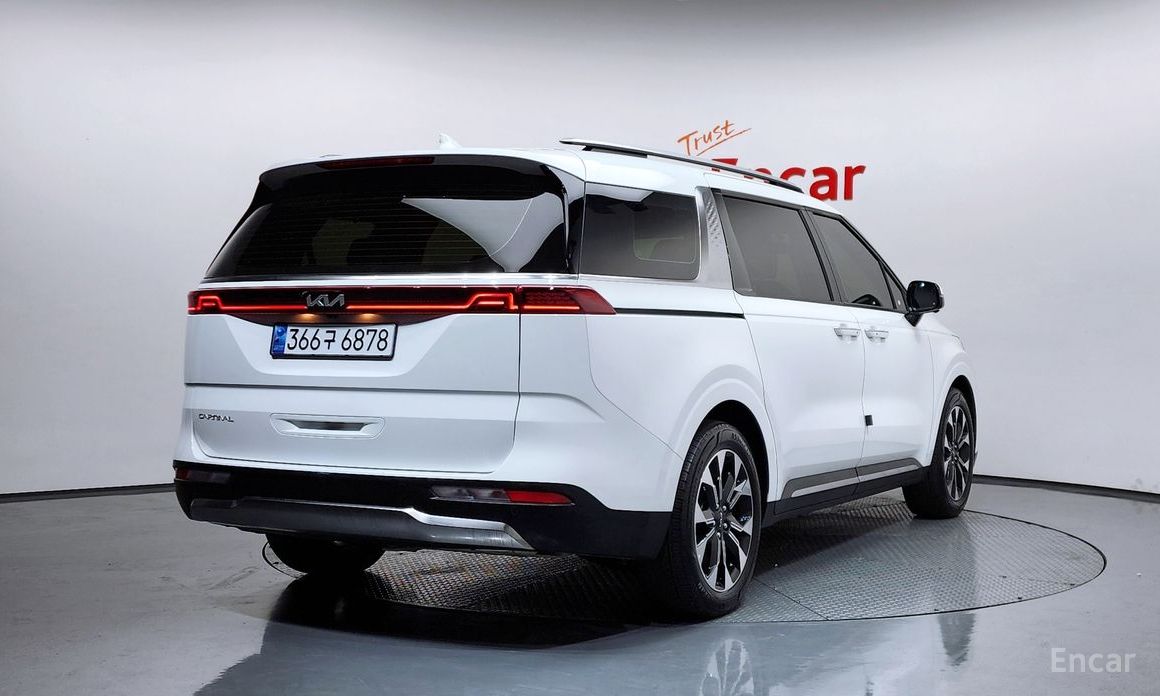  Kia Canival