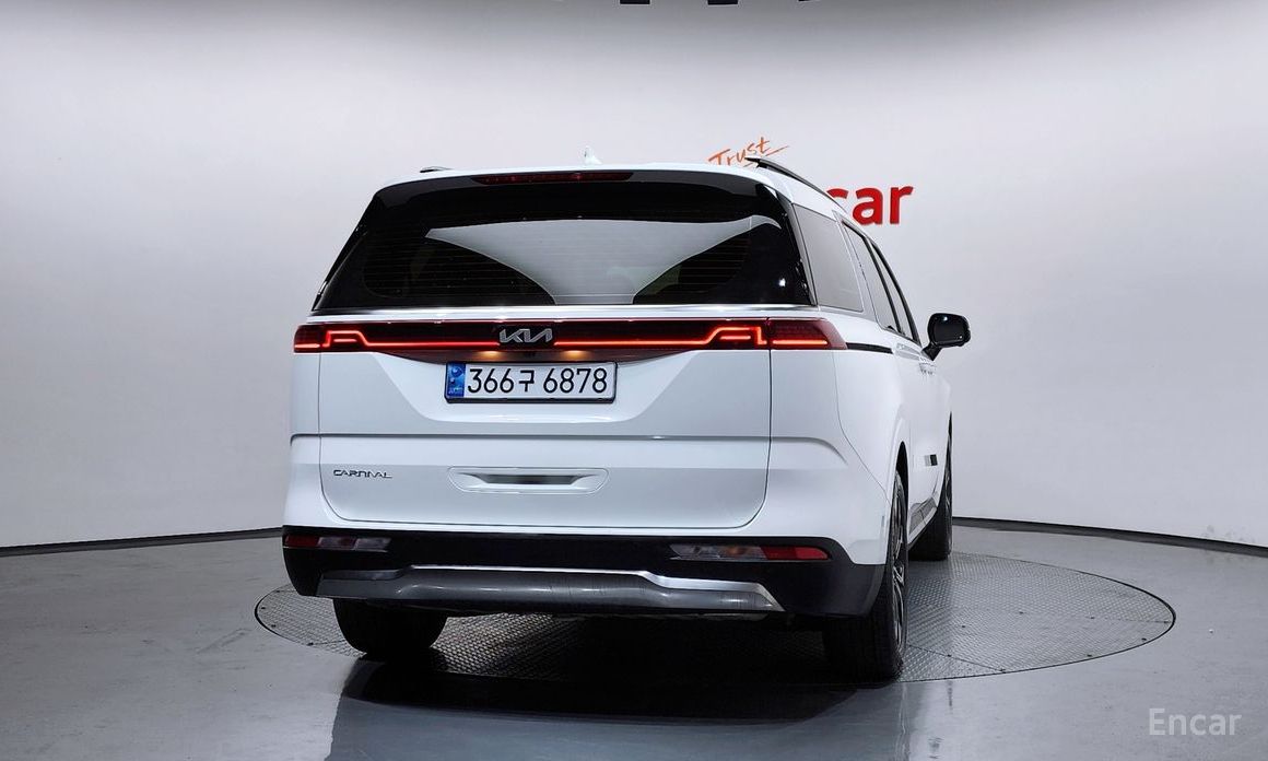  Kia Canival