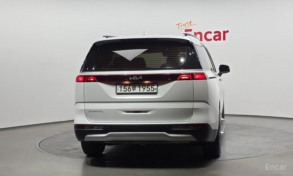  Kia Canival