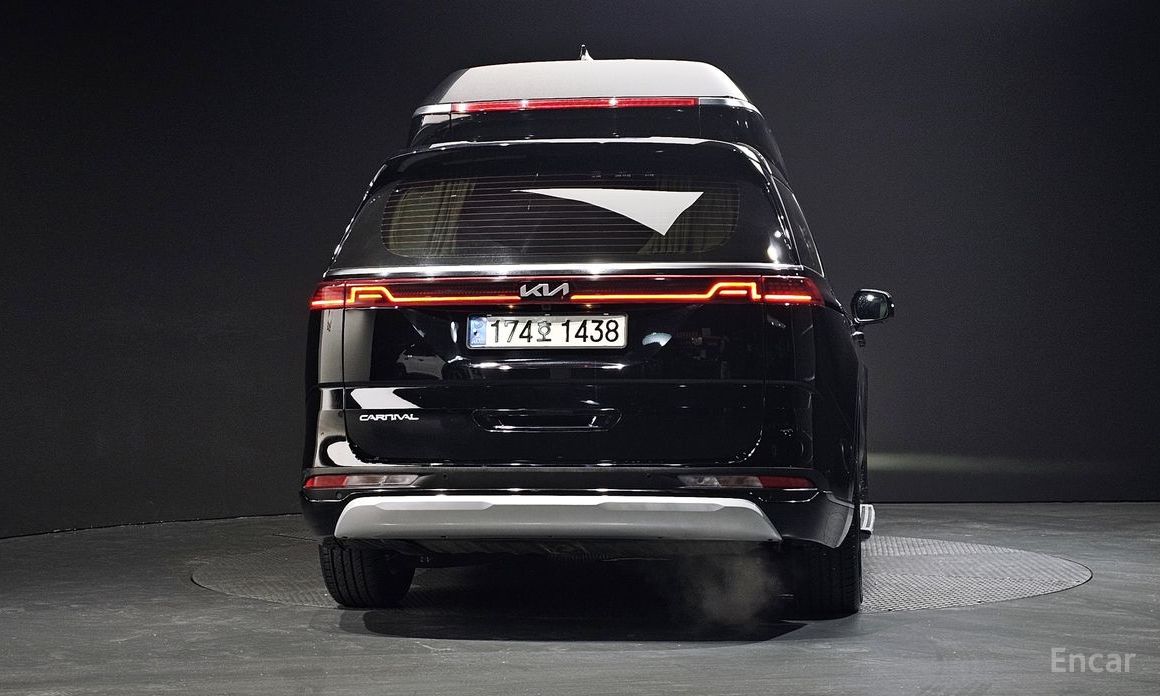  Kia Canival
