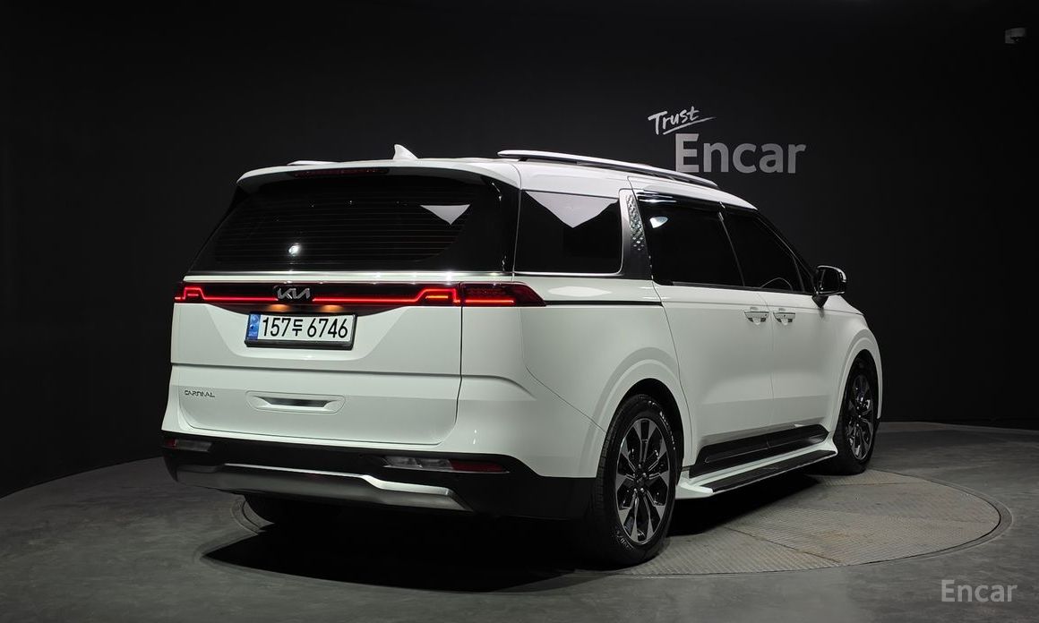  Kia Canival