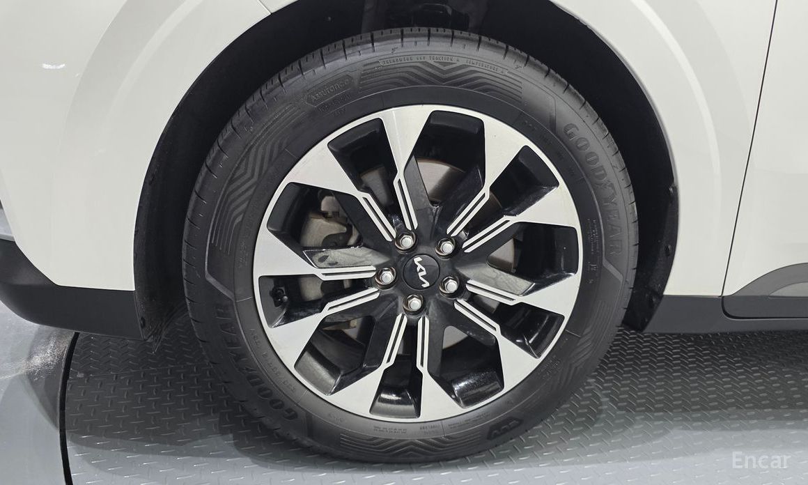  Kia Canival