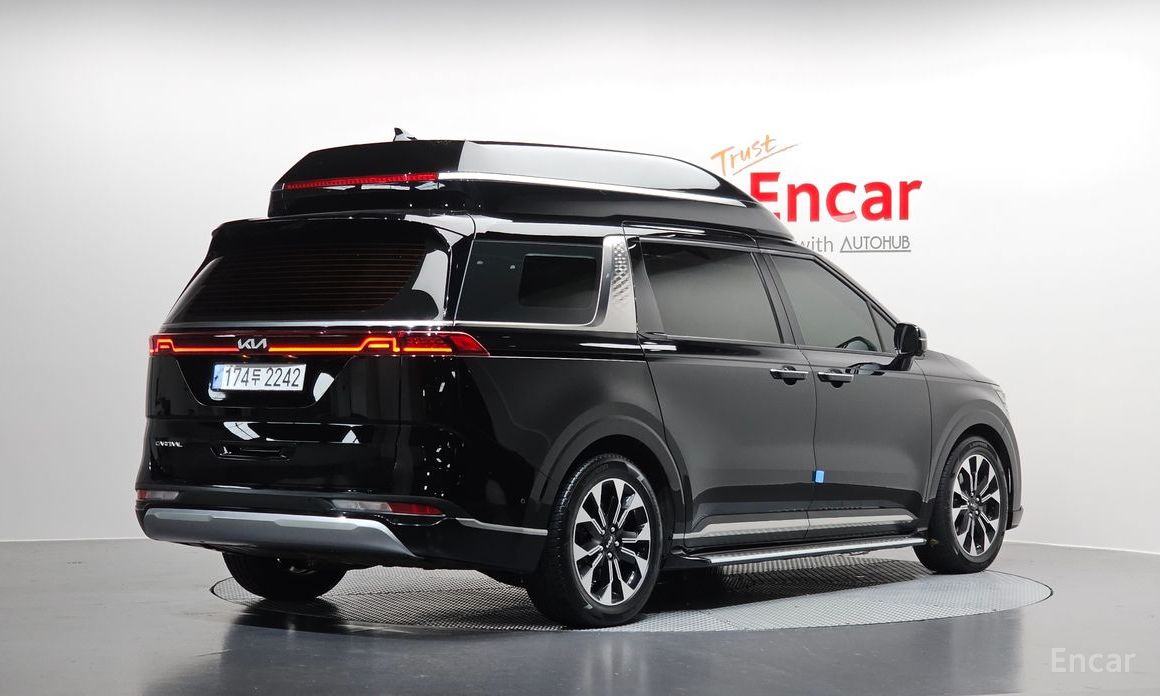 Kia Canival