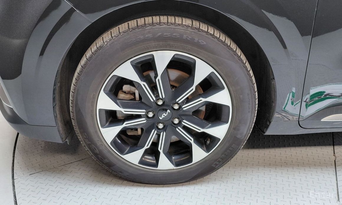 Kia Canival