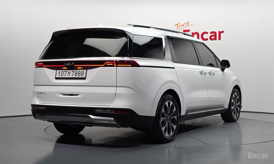  Kia Canival