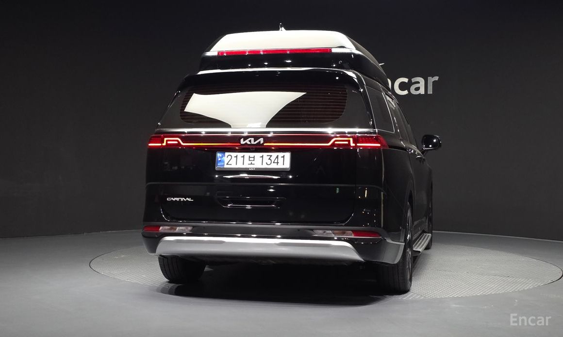  Kia Canival