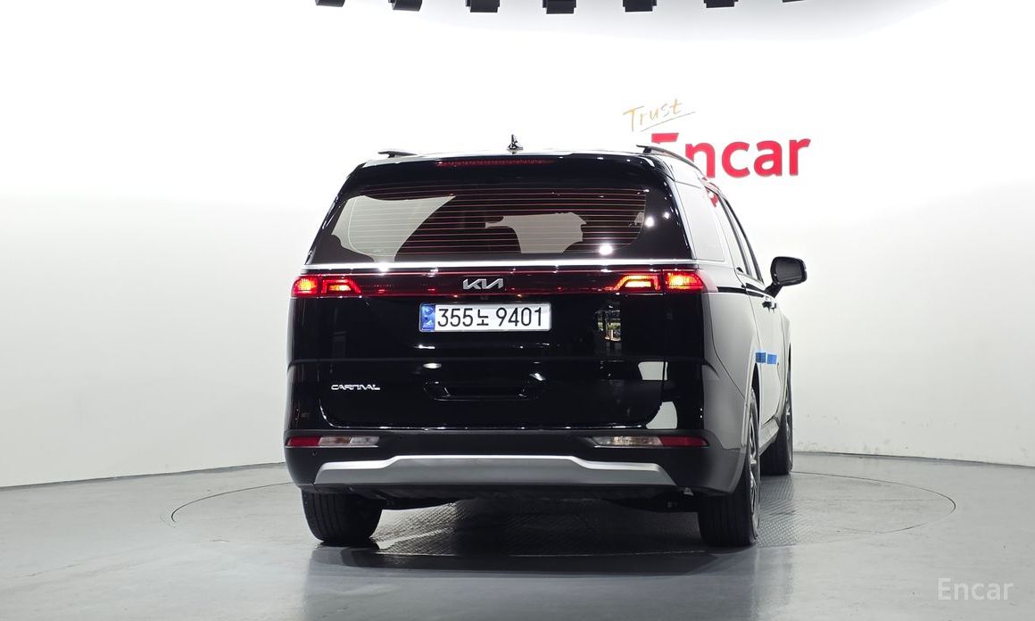  Kia Canival