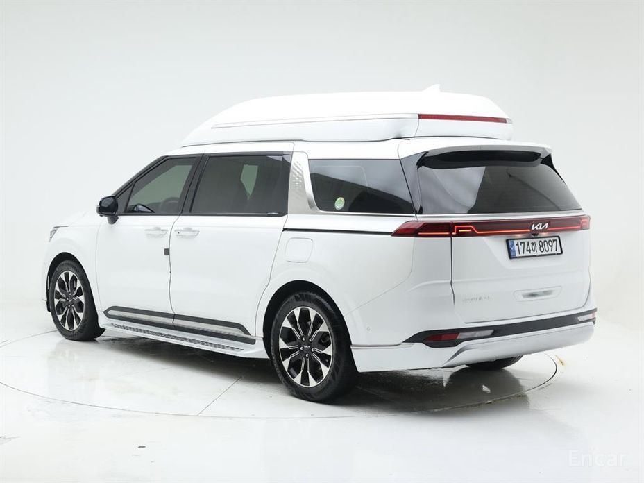  Kia Canival