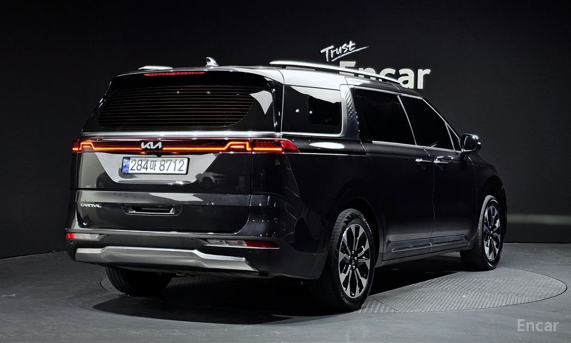  Kia Canival