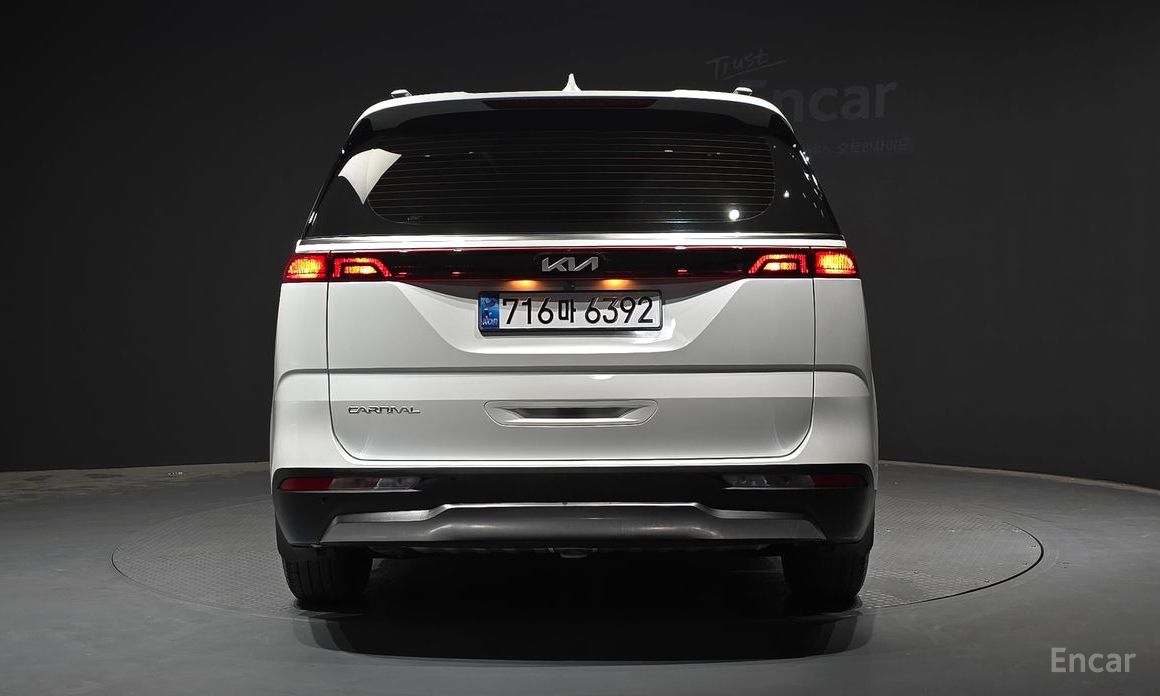  Kia Canival