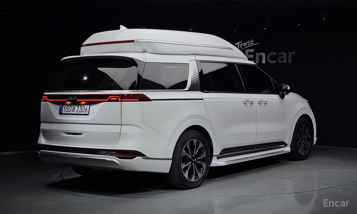  Kia Canival