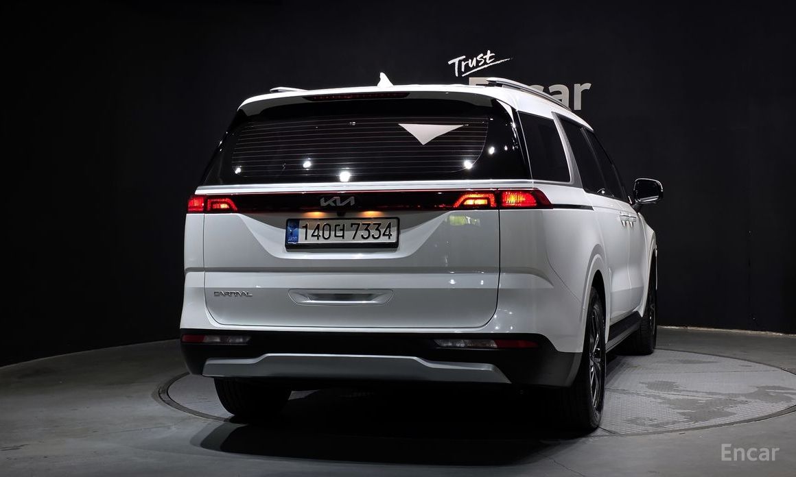  Kia Canival