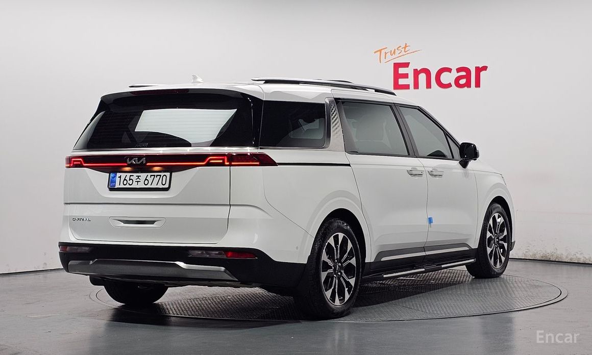  Kia Canival