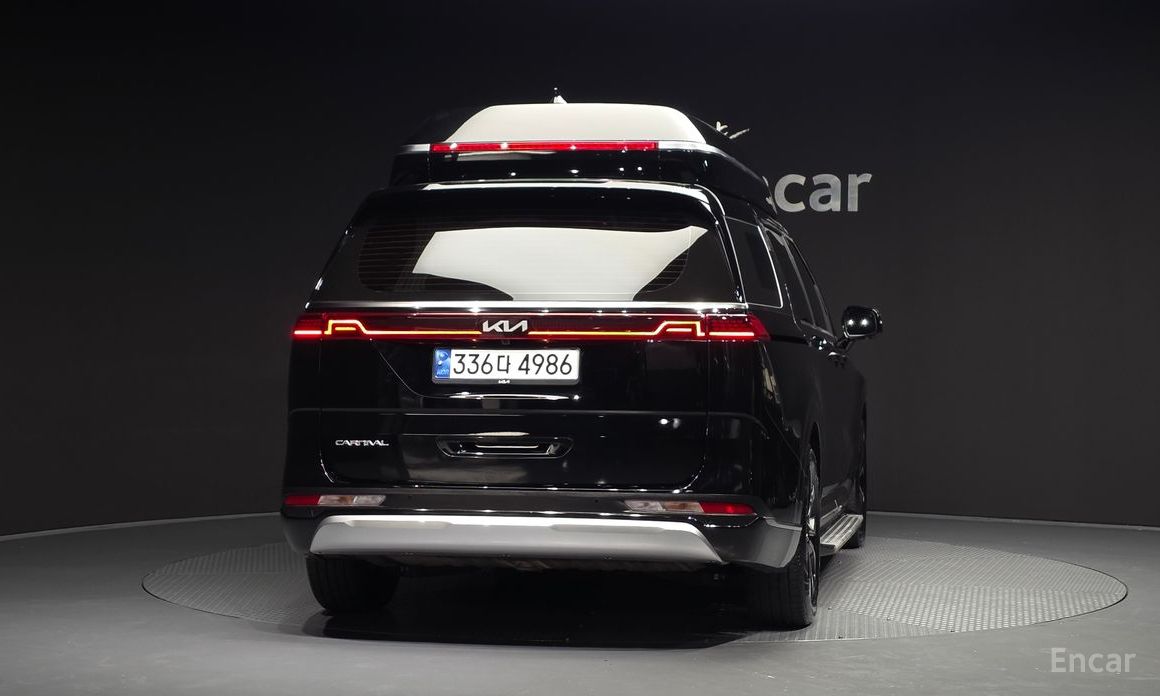  Kia Canival