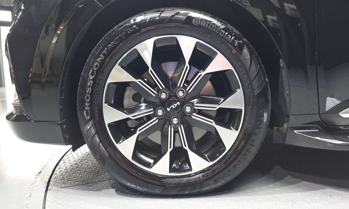  Kia Canival
