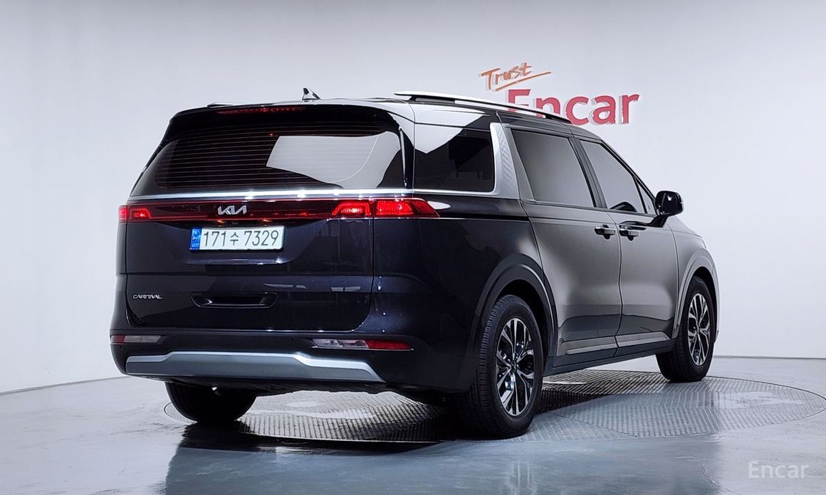  Kia Canival