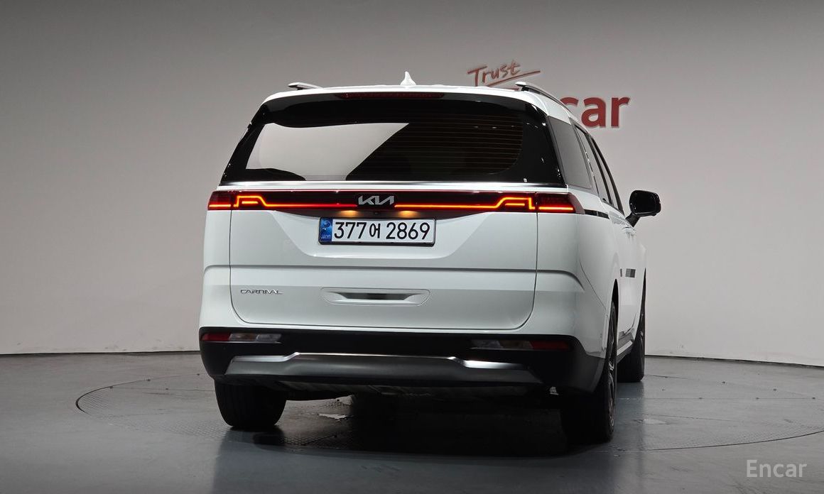  Kia Canival
