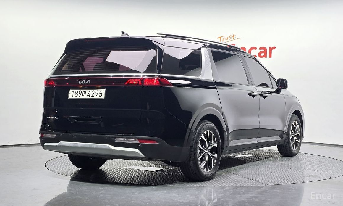  Kia Canival