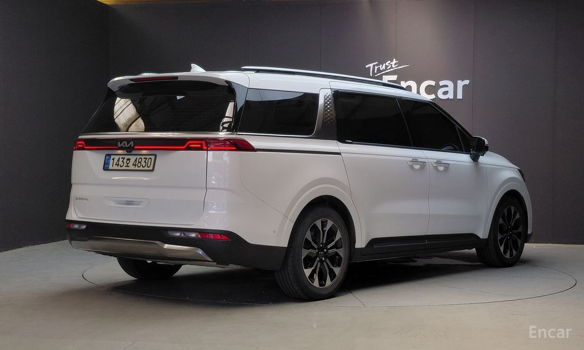  Kia Canival