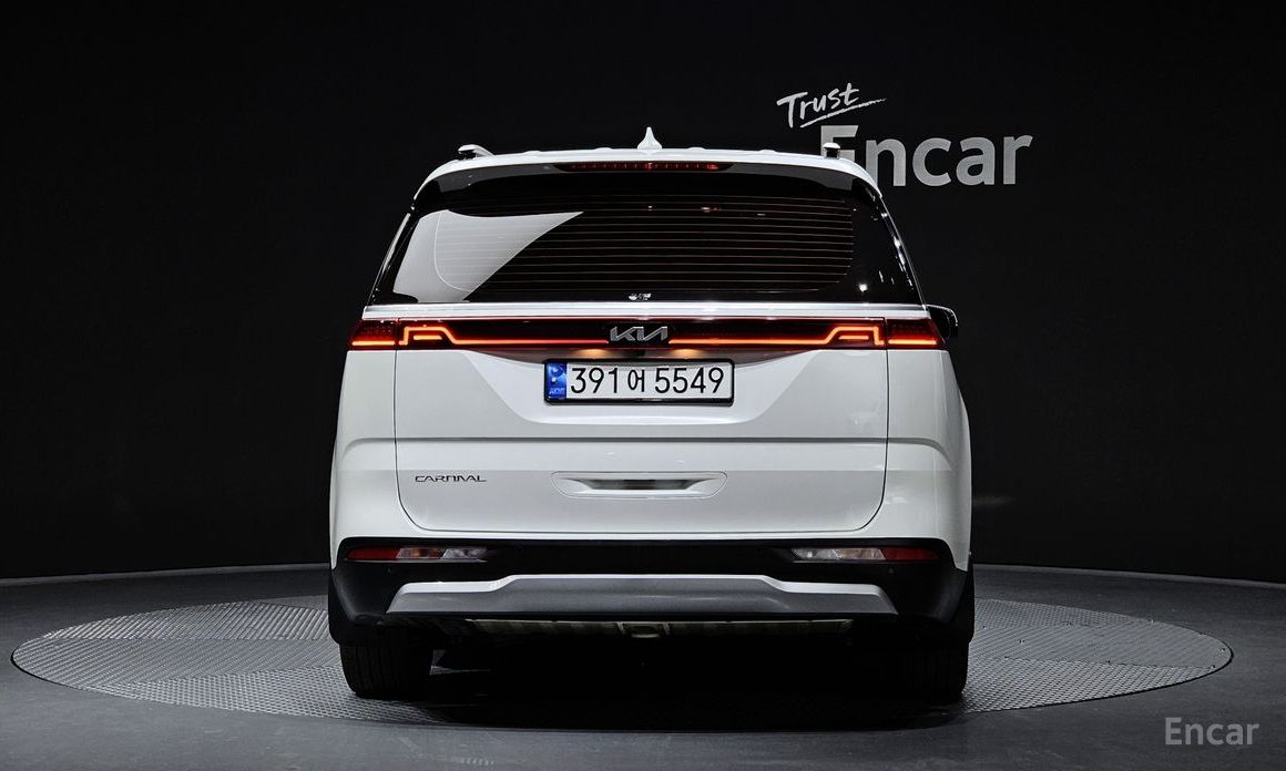  Kia Canival