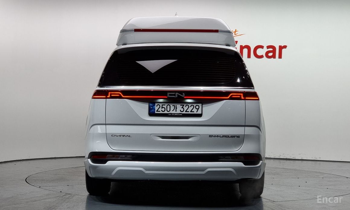  Kia Canival