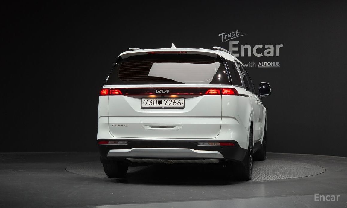  Kia Canival