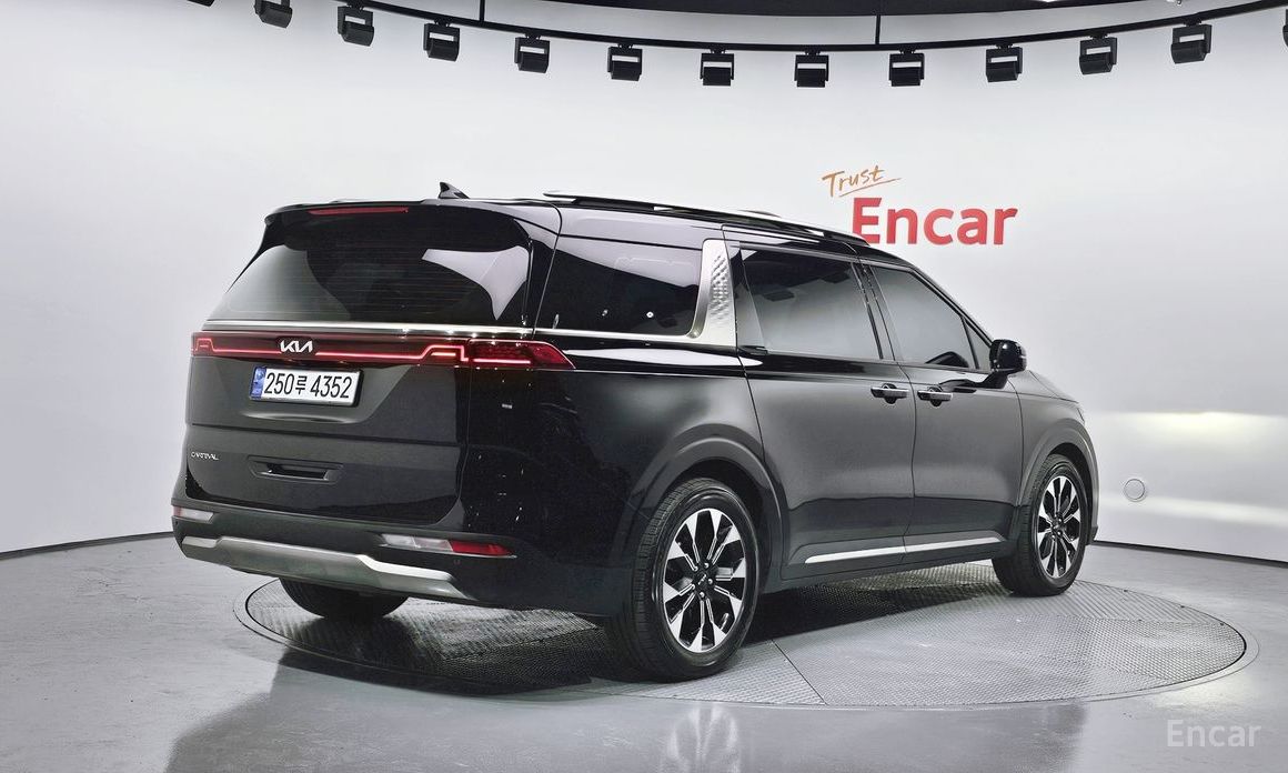  Kia Canival