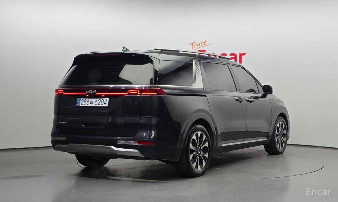  Kia Canival