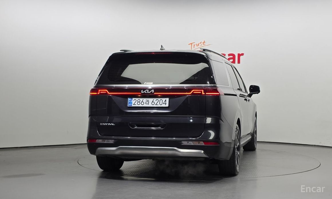  Kia Canival