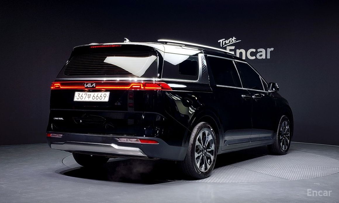  Kia Canival