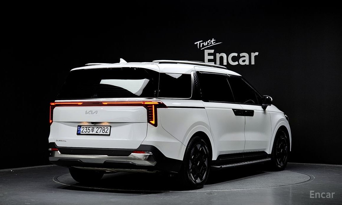  Kia Canival