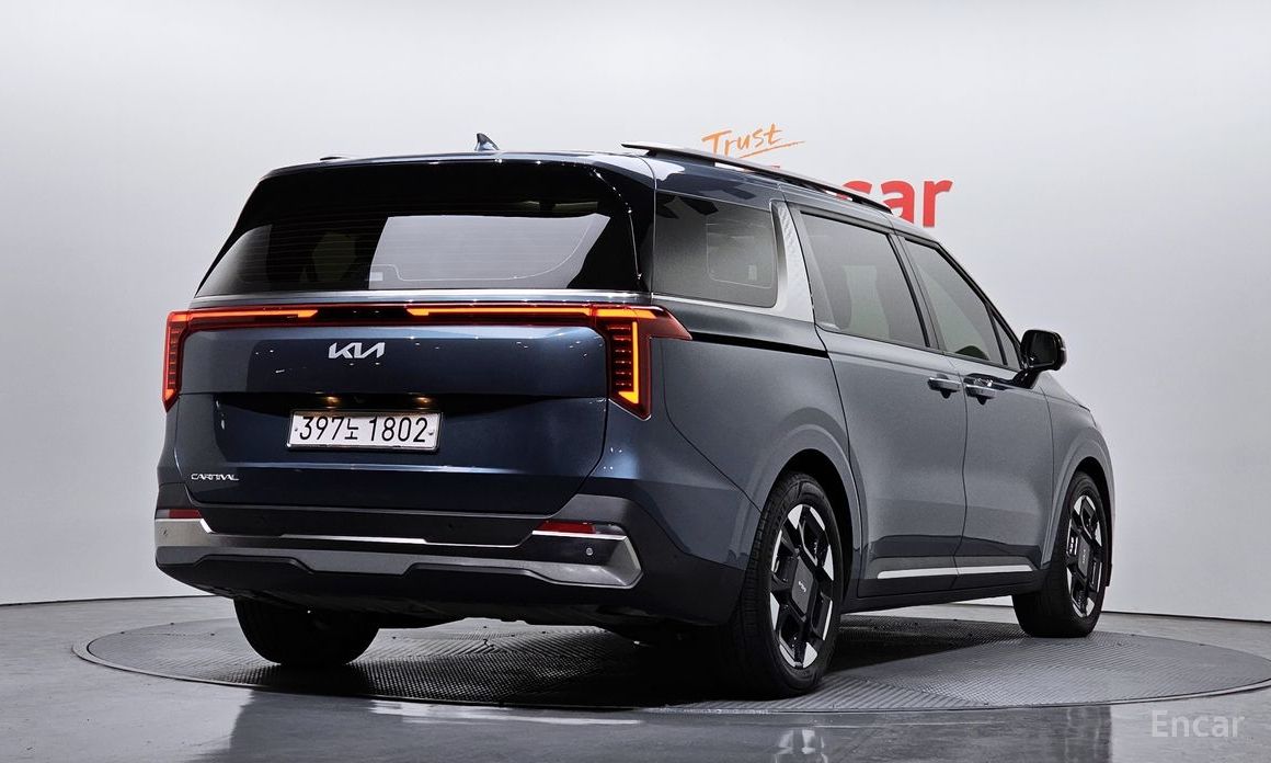  Kia Canival
