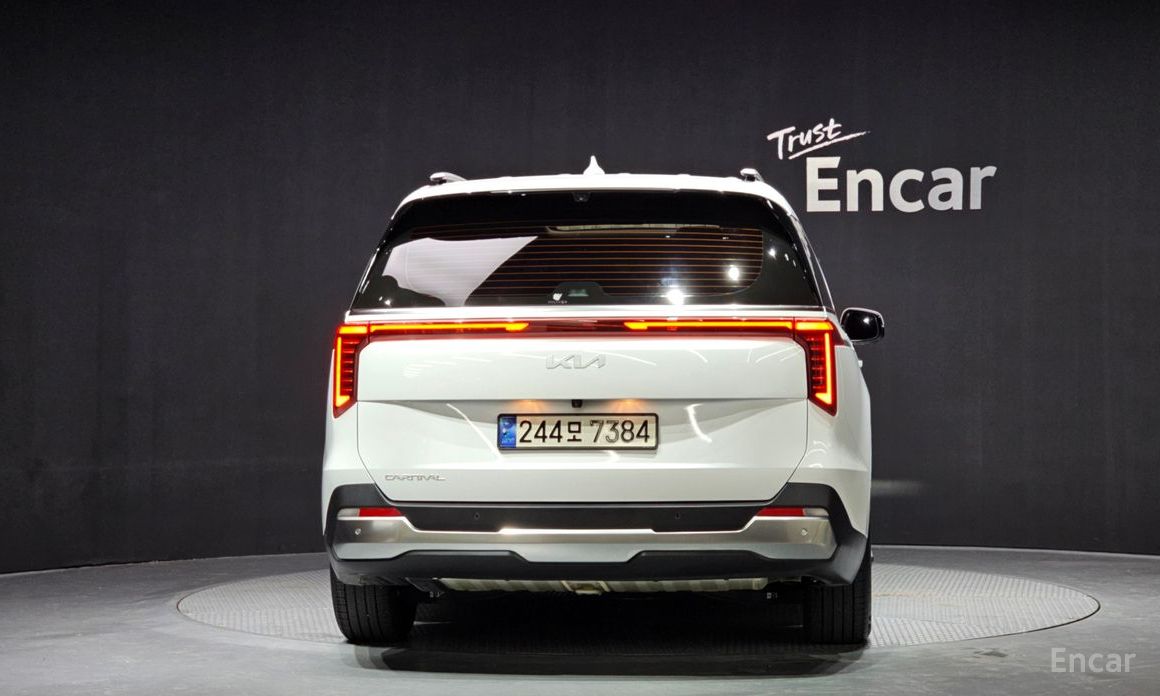  Kia Canival