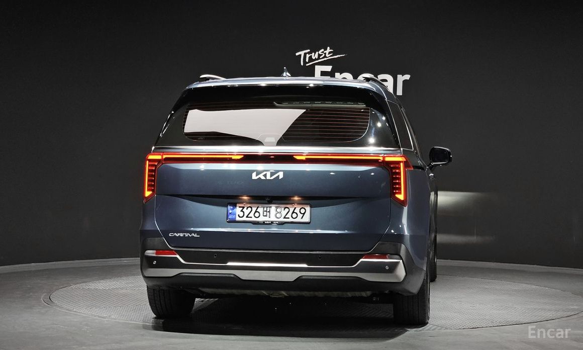  Kia Canival
