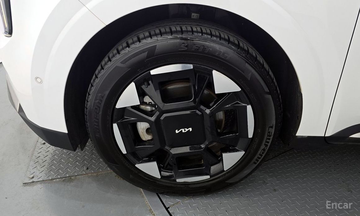 Kia Canival