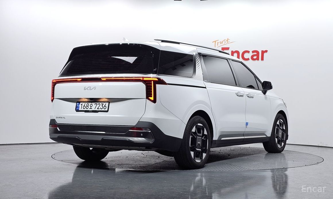  Kia Canival