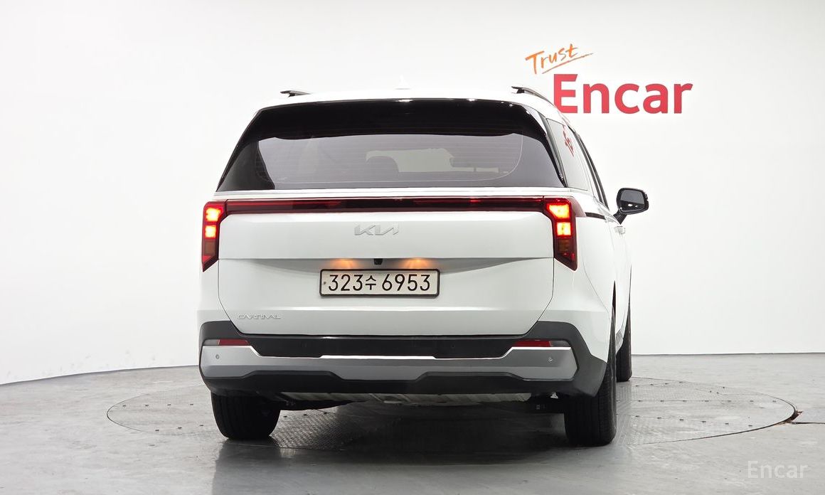  Kia Canival