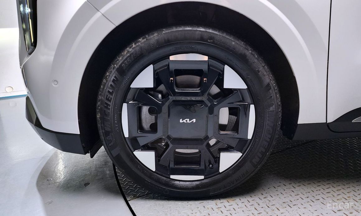  Kia Canival