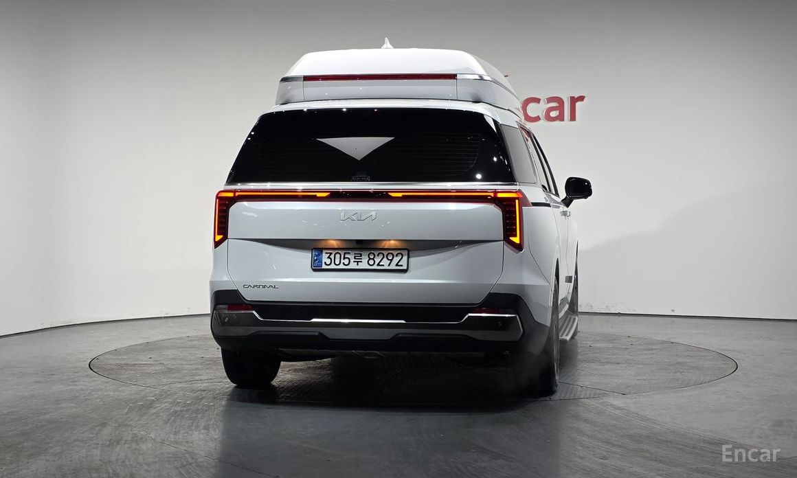  Kia Canival