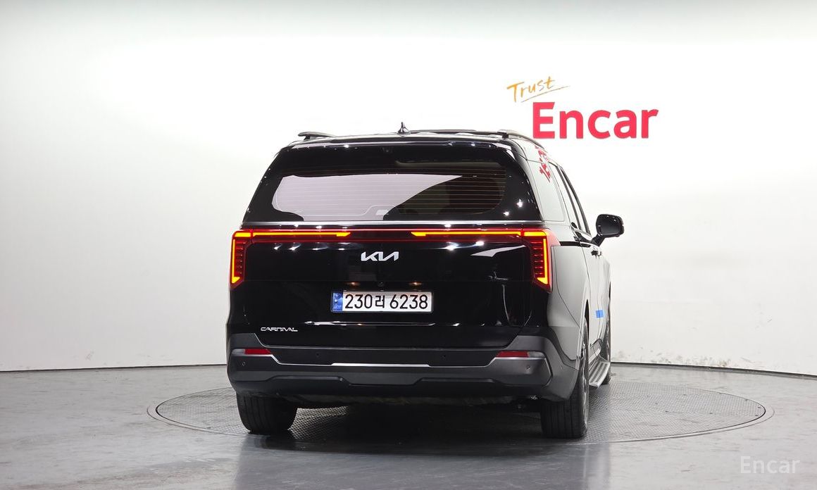  Kia Canival