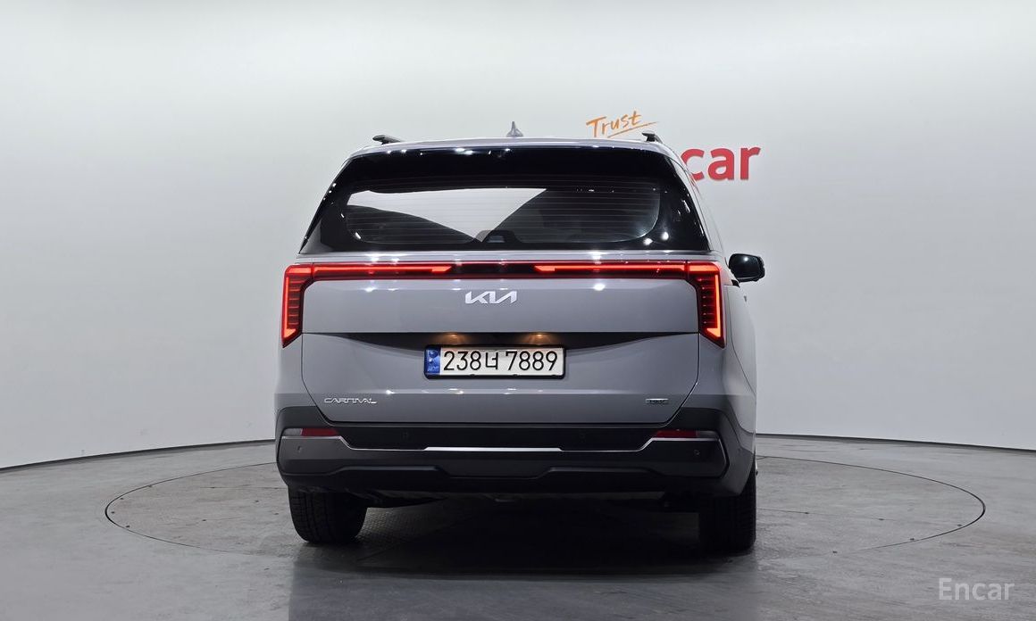  Kia Canival